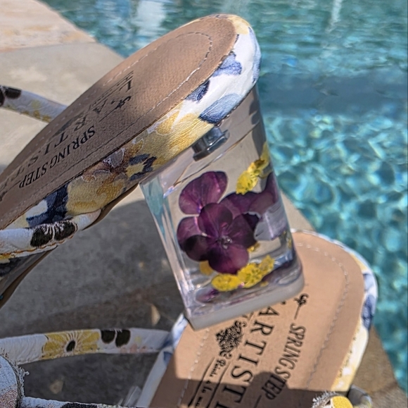 L'Artiste By Spring Step Adorned-Brile Floral Butterfly Wedges EU 38 US 8 - Picture 5 of 8